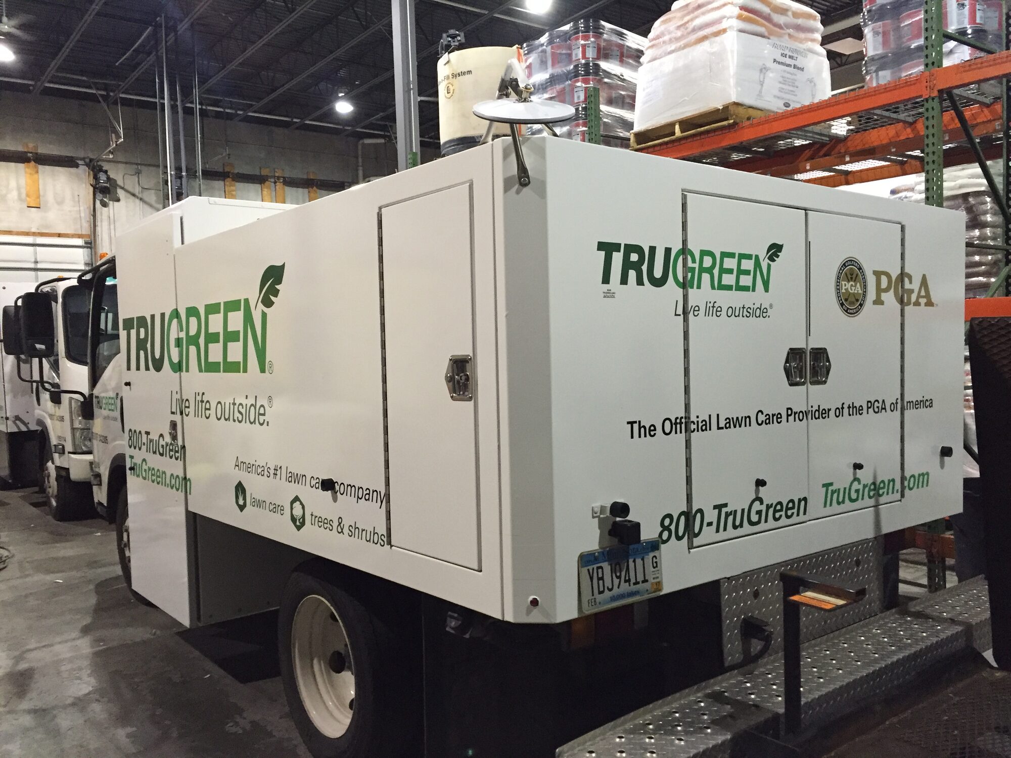 Trucks graphics installation 22
