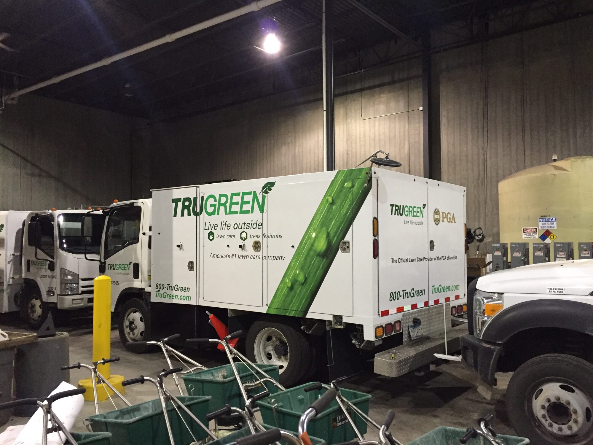 Trucks graphics installation 23