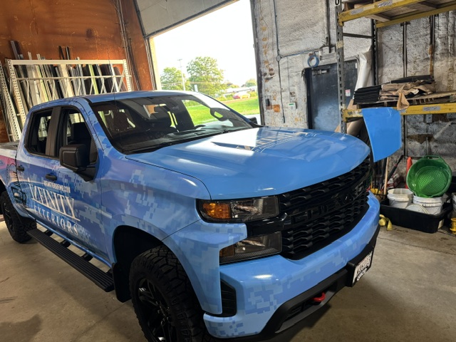 Trucks graphics installation 23